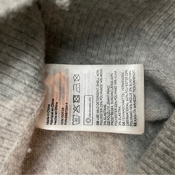 H&M boxy knit sweater - Picture 2 of 4